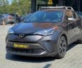 Серый Тойота C-HR, объемом двигателя 2 л и пробегом 23 тыс. км за 22700 $, фото 4 на Automoto.ua