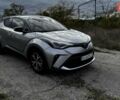Серый Тойота C-HR, объемом двигателя 2 л и пробегом 99 тыс. км за 27000 $, фото 5 на Automoto.ua