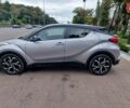 Серый Тойота C-HR, объемом двигателя 1.99 л и пробегом 72 тыс. км за 18500 $, фото 3 на Automoto.ua