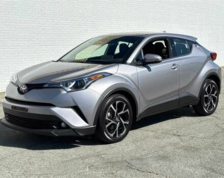 Серый Тойота C-HR, объемом двигателя 2 л и пробегом 30 тыс. км за 4650 $, фото 2 на Automoto.ua