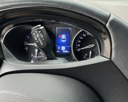 Серый Тойота C-HR, объемом двигателя 1.2 л и пробегом 12 тыс. км за 26500 $, фото 4 на Automoto.ua