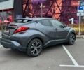 Серый Тойота C-HR, объемом двигателя 2 л и пробегом 57 тыс. км за 20990 $, фото 6 на Automoto.ua