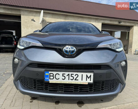Сірий Тойота C-HR, об'ємом двигуна 1.8 л та пробігом 141 тис. км за 23000 $, фото 4 на Automoto.ua