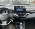 Сірий Тойота C-HR, об'ємом двигуна 1.2 л та пробігом 62 тис. км за 20933 $, фото 7 на Automoto.ua