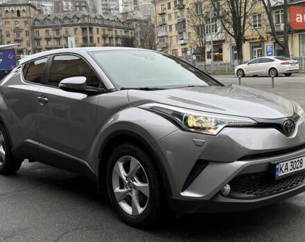 Сірий Тойота C-HR, об'ємом двигуна 1.2 л та пробігом 42 тис. км за 23000 $, фото 3 на Automoto.ua