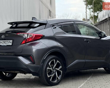 Серый Тойота C-HR, объемом двигателя 1.99 л и пробегом 136 тыс. км за 19300 $, фото 19 на Automoto.ua