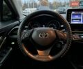 Серый Тойота C-HR, объемом двигателя 2 л и пробегом 57 тыс. км за 20990 $, фото 17 на Automoto.ua