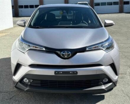 Серый Тойота C-HR, объемом двигателя 2 л и пробегом 30 тыс. км за 4650 $, фото 1 на Automoto.ua