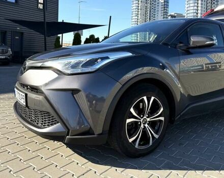 Серый Тойота C-HR, объемом двигателя 1.99 л и пробегом 56 тыс. км за 21500 $, фото 6 на Automoto.ua