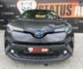 Серый Тойота C-HR, объемом двигателя 1.8 л и пробегом 128 тыс. км за 21300 $, фото 1 на Automoto.ua