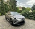 Серый Тойота C-HR, объемом двигателя 1.8 л и пробегом 77 тыс. км за 17900 $, фото 3 на Automoto.ua
