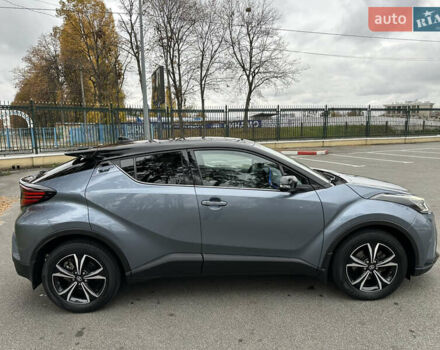 Сірий Тойота C-HR, об'ємом двигуна 1.2 л та пробігом 25 тис. км за 23900 $, фото 13 на Automoto.ua