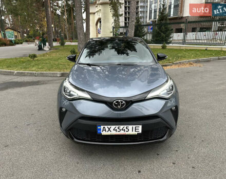 Сірий Тойота C-HR, об'ємом двигуна 1.2 л та пробігом 25 тис. км за 23900 $, фото 2 на Automoto.ua