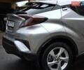 Сірий Тойота C-HR, об'ємом двигуна 1.8 л та пробігом 60 тис. км за 26500 $, фото 5 на Automoto.ua