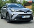 Серый Тойота C-HR, объемом двигателя 2 л и пробегом 110 тыс. км за 25700 $, фото 1 на Automoto.ua