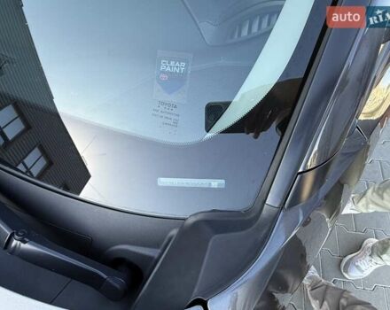 Серый Тойота C-HR, объемом двигателя 1.99 л и пробегом 56 тыс. км за 21500 $, фото 12 на Automoto.ua