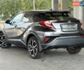 Серый Тойота C-HR, объемом двигателя 1.99 л и пробегом 47 тыс. км за 19299 $, фото 5 на Automoto.ua