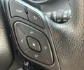 Серый Тойота C-HR, объемом двигателя 2 л и пробегом 58 тыс. км за 18000 $, фото 17 на Automoto.ua