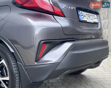 Серый Тойота C-HR, объемом двигателя 1.99 л и пробегом 136 тыс. км за 19300 $, фото 37 на Automoto.ua