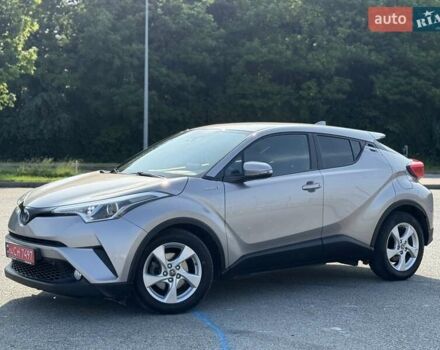 Сірий Тойота C-HR, об'ємом двигуна 1.8 л та пробігом 80 тис. км за 20700 $, фото 3 на Automoto.ua