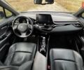 Серый Тойота C-HR, объемом двигателя 2 л и пробегом 99 тыс. км за 27000 $, фото 6 на Automoto.ua