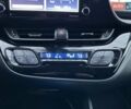 Серый Тойота C-HR, объемом двигателя 2 л и пробегом 57 тыс. км за 20990 $, фото 19 на Automoto.ua