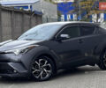 Серый Тойота C-HR, объемом двигателя 1.99 л и пробегом 136 тыс. км за 19300 $, фото 1 на Automoto.ua