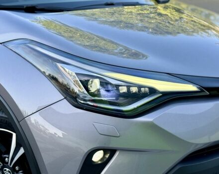 Серый Тойота C-HR, объемом двигателя 0.12 л и пробегом 24 тыс. км за 22900 $, фото 9 на Automoto.ua