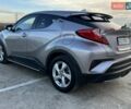 Тойота C-HR 2019 у Чернівцях на Automoto.ua Сірий Тойота C-HR, об'ємом двигуна 1.8 л та пробігом 99 тис. км за 27000 $, фото 6 на Automoto.ua