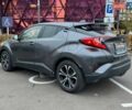 Серый Тойота C-HR, объемом двигателя 2 л и пробегом 57 тыс. км за 20990 $, фото 4 на Automoto.ua