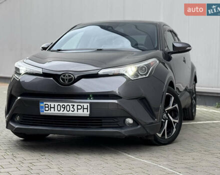 Серый Тойота C-HR, объемом двигателя 1.99 л и пробегом 136 тыс. км за 19300 $, фото 11 на Automoto.ua