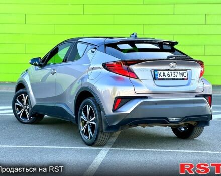 Серый Тойота C-HR, объемом двигателя 1.2 л и пробегом 24 тыс. км за 24900 $, фото 3 на Automoto.ua