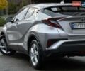 Сірий Тойота C-HR, об'ємом двигуна 1.8 л та пробігом 60 тис. км за 26500 $, фото 7 на Automoto.ua