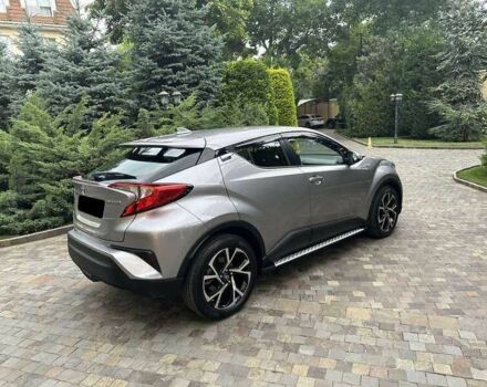 Серый Тойота C-HR, объемом двигателя 1.8 л и пробегом 77 тыс. км за 17900 $, фото 5 на Automoto.ua