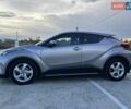 Тойота C-HR 2019 у Чернівцях на Automoto.ua Сірий Тойота C-HR, об'ємом двигуна 1.8 л та пробігом 99 тис. км за 27000 $, фото 2 на Automoto.ua