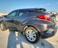 Серый Тойота C-HR, объемом двигателя 2 л и пробегом 25 тыс. км за 4100 $, фото 1 на Automoto.ua