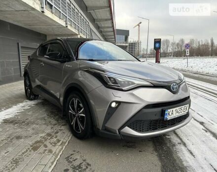 Сірий Тойота C-HR, об'ємом двигуна 2 л та пробігом 76 тис. км за 27600 $, фото 26 на Automoto.ua