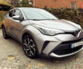 Серый Тойота C-HR, объемом двигателя 1.99 л и пробегом 67 тыс. км за 21500 $, фото 3 на Automoto.ua