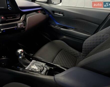 Сірий Тойота C-HR, об'ємом двигуна 1.99 л та пробігом 58 тис. км за 27500 $, фото 38 на Automoto.ua