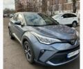 Серый Тойота C-HR, объемом двигателя 1.2 л и пробегом 79 тыс. км за 23500 $, фото 1 на Automoto.ua