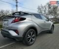 Серый Тойота C-HR, объемом двигателя 1.2 л и пробегом 60 тыс. км за 21900 $, фото 4 на Automoto.ua
