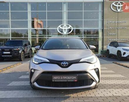 Серый Тойота C-HR, объемом двигателя 1.8 л и пробегом 81 тыс. км за 26309 $, фото 4 на Automoto.ua