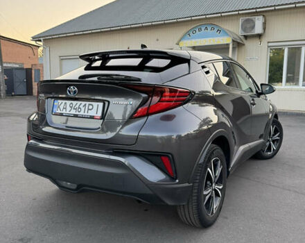 Сірий Тойота C-HR, об'ємом двигуна 1.8 л та пробігом 49 тис. км за 26500 $, фото 9 на Automoto.ua