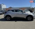 Серый Тойота C-HR, объемом двигателя 1.2 л и пробегом 64 тыс. км за 23300 $, фото 4 на Automoto.ua
