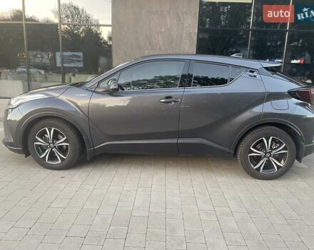 Серый Тойота C-HR, объемом двигателя 1.8 л и пробегом 71 тыс. км за 26500 $, фото 11 на Automoto.ua