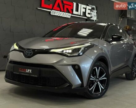 Сірий Тойота C-HR, об'ємом двигуна 1.99 л та пробігом 58 тис. км за 27500 $, фото 1 на Automoto.ua