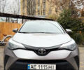 Серый Тойота C-HR, объемом двигателя 1.99 л и пробегом 67 тыс. км за 21500 $, фото 1 на Automoto.ua