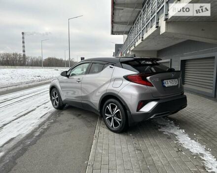 Сірий Тойота C-HR, об'ємом двигуна 2 л та пробігом 76 тис. км за 27600 $, фото 4 на Automoto.ua