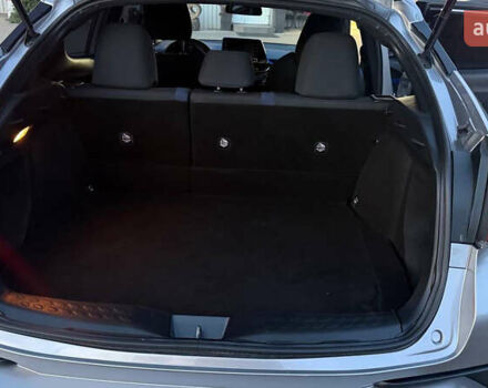 Серый Тойота C-HR, объемом двигателя 1.99 л и пробегом 67 тыс. км за 21500 $, фото 6 на Automoto.ua