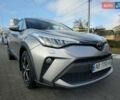 Серый Тойота C-HR, объемом двигателя 1.2 л и пробегом 60 тыс. км за 21900 $, фото 29 на Automoto.ua
